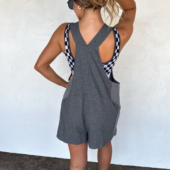 Blakeley Beach Please Romper Grey - Picture 6 of 8